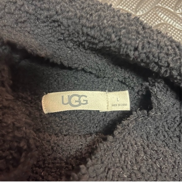UGG Ylonda Sweater Turtleneck Textured Oversized Winter Size Large Black - Picture 4 of 5